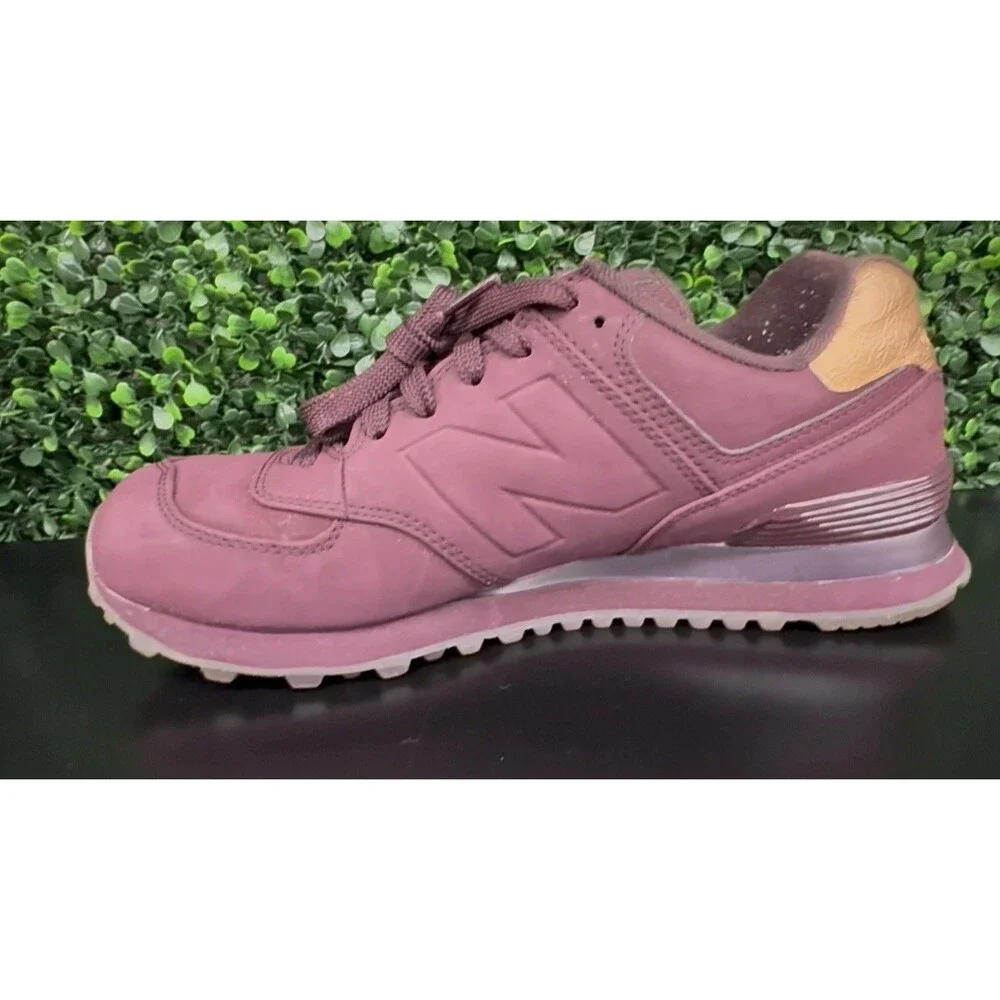 USED New Balance 574 WL574MTB Women’s 10 Burgundy Wine Gold Suede ENCAP Sneakers